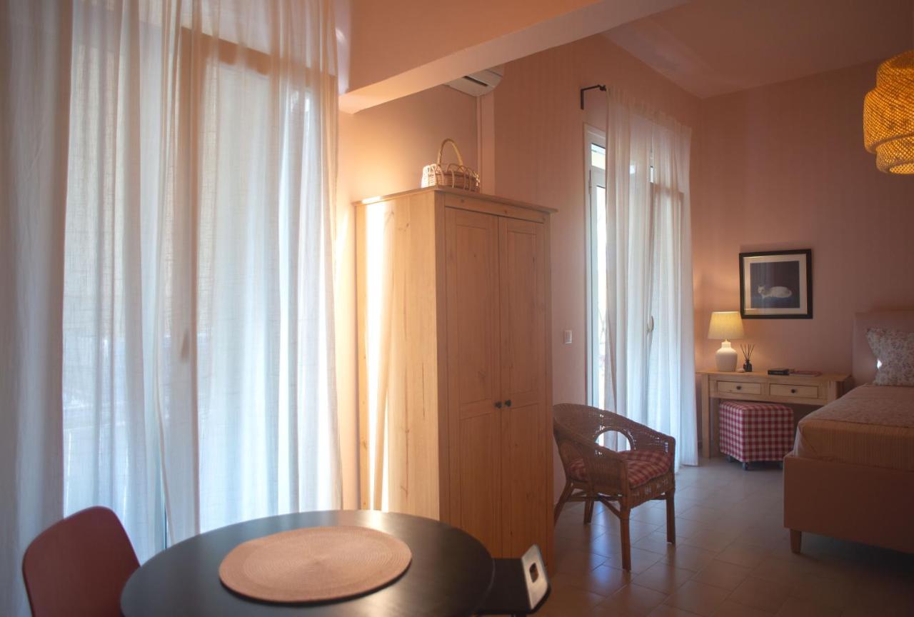 Nina'S Apartment Lixouri Buitenkant foto